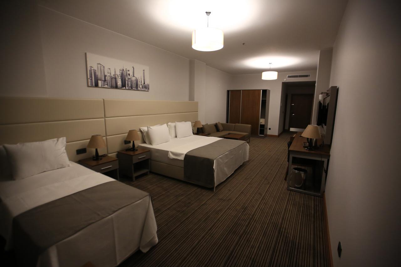 Familya Otel Erbaa Экстерьер фото