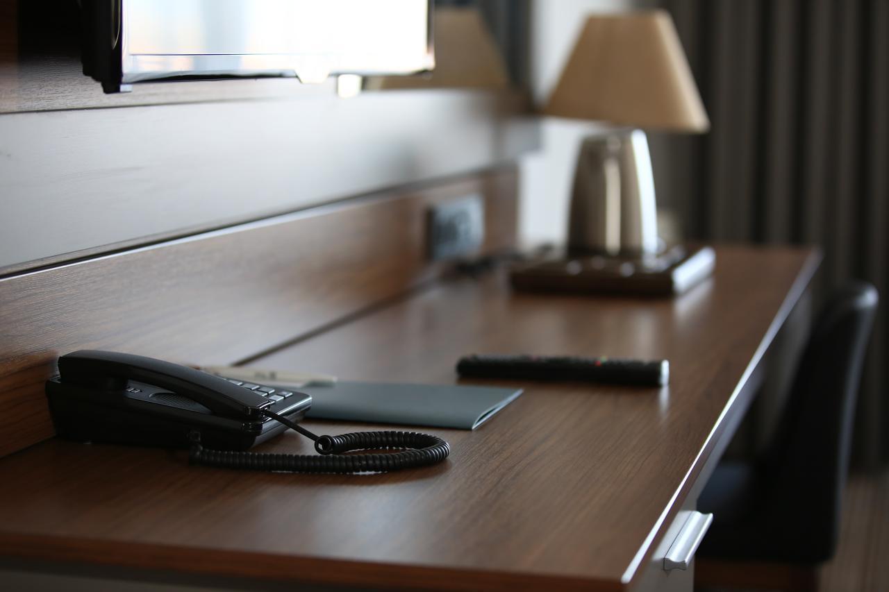 Familya Otel Erbaa Экстерьер фото